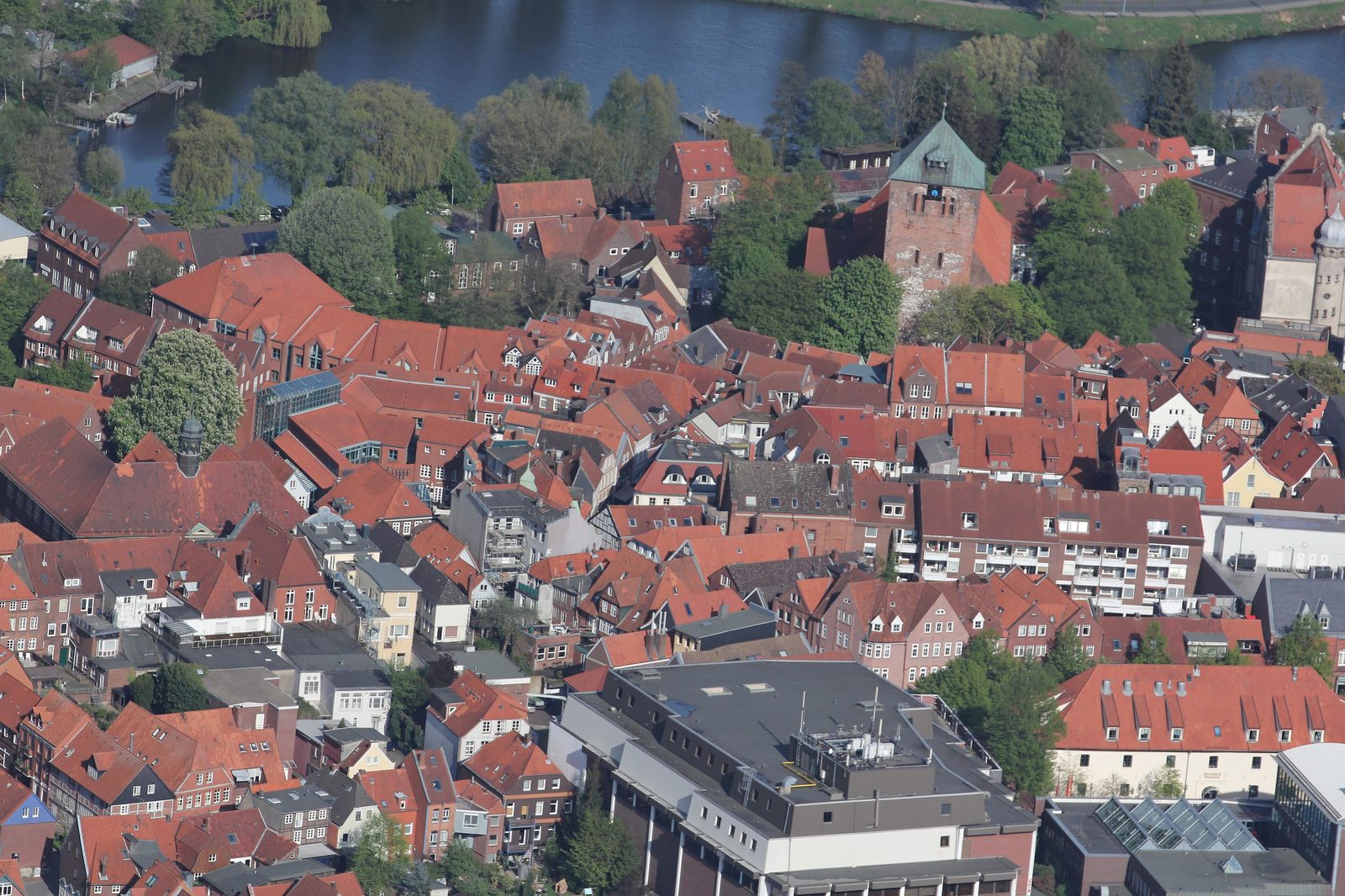 Stare miasto z fosą Burggraben z lotu ptaka