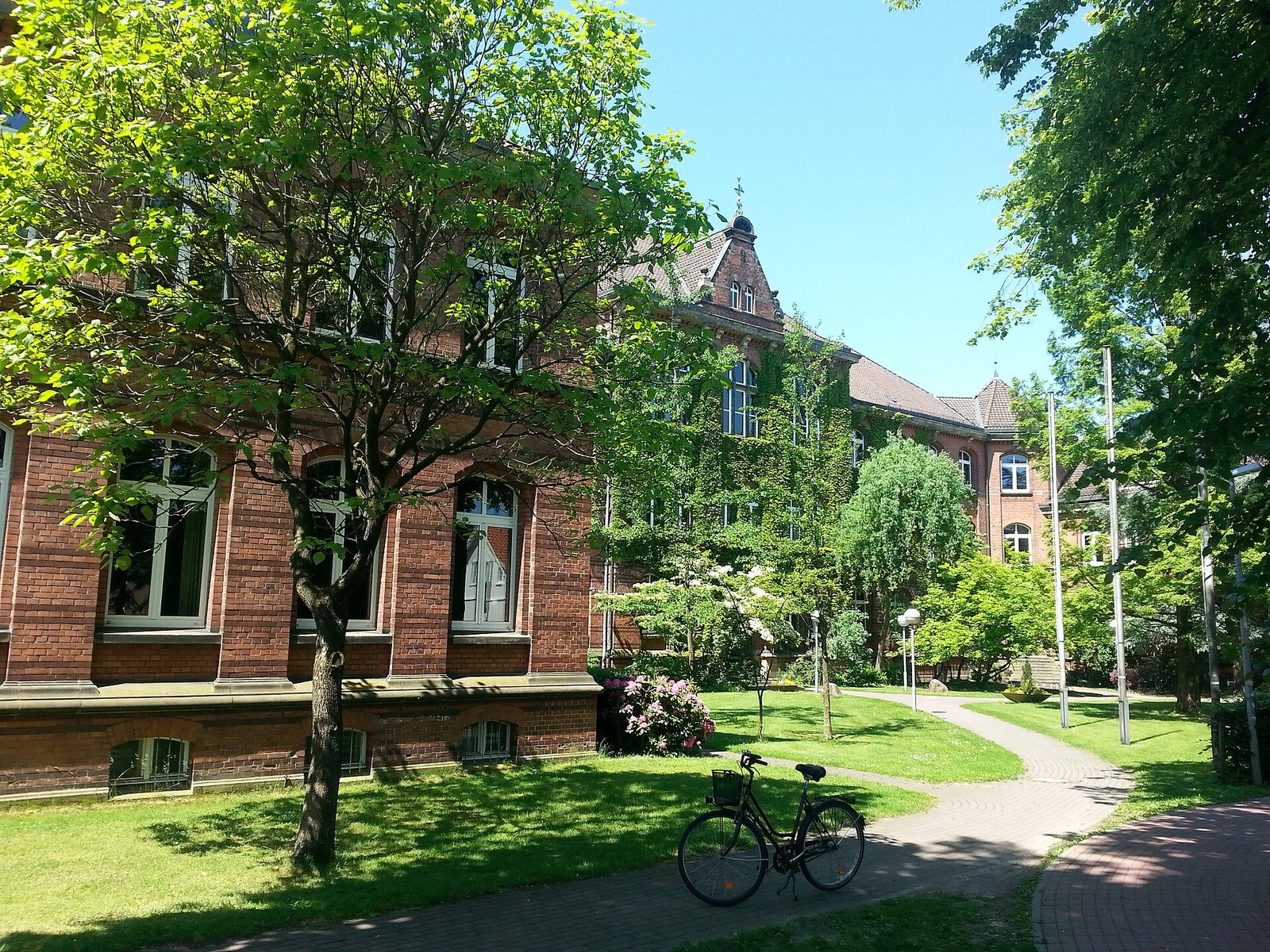 Das Gymnasium Athenaeum, gegründet 1588