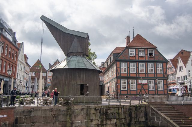 Der Fischmarkt mit dem Tretkran