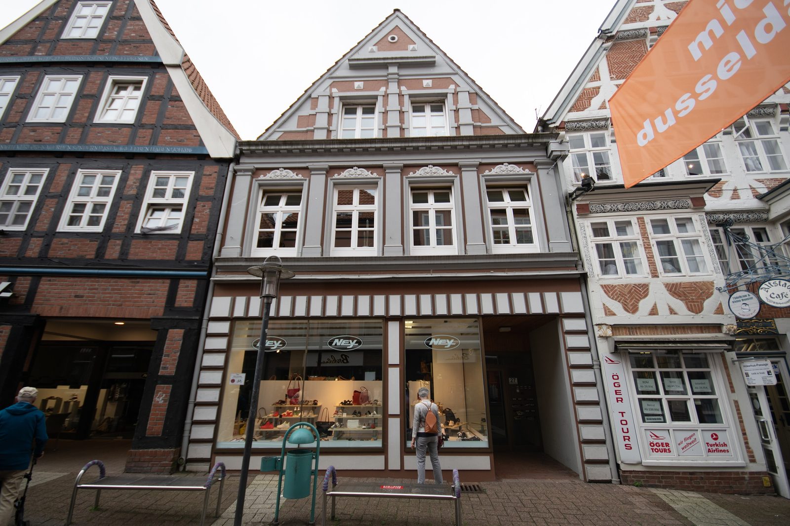 Die Hökerstraße, Einkaufsstraße der Altstadt