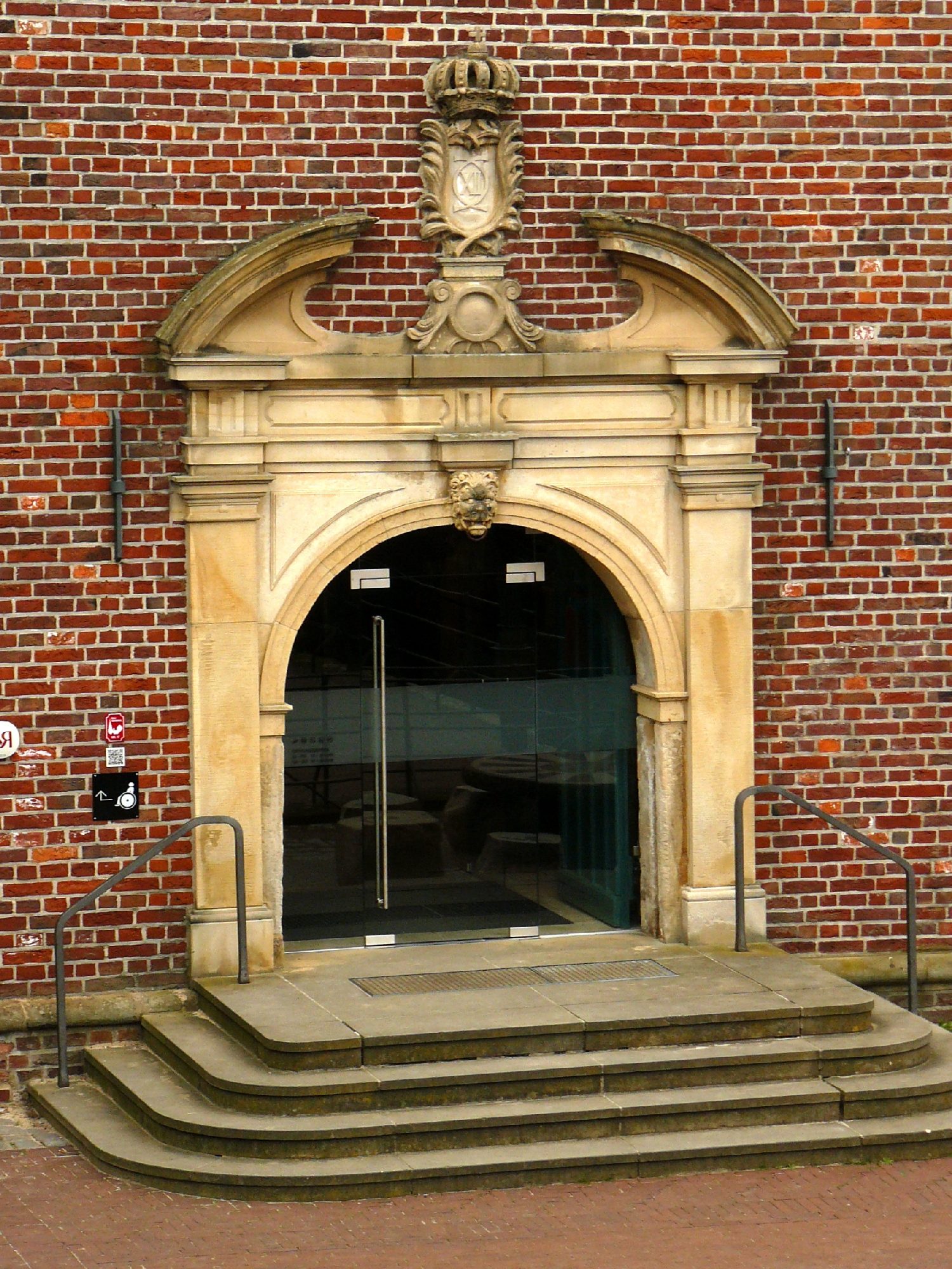 Das Sandsteinportal des Schwedenspeichers